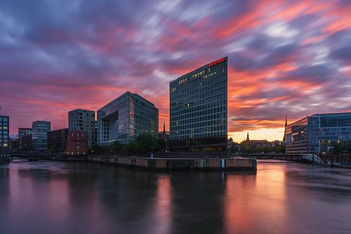 Dusk at the Spiegel building in Hamburg