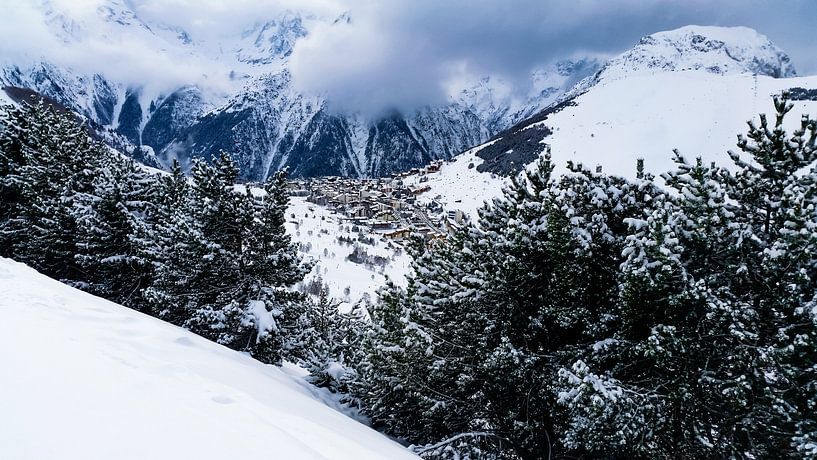 Les Deux Alpes van P.D. de Jong