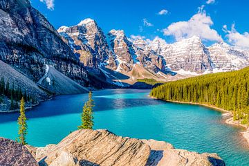 The world famous Moraine Lake in Canada