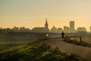 Hardlopen naar Nijmegen van Patrick Verhoef