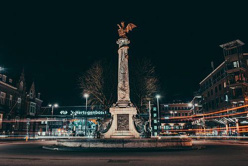 De gouden draak van 's-Hertogenbosch