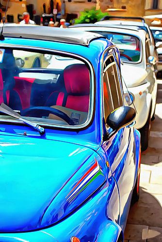 Een rij Fiat 500 auto's