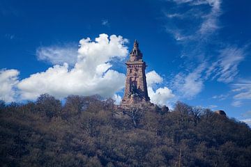 Een blik op het Kyffhäuser-monument van Andreas Völkel