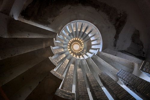 Exploration urbaine Un tourbillon d'escaliers