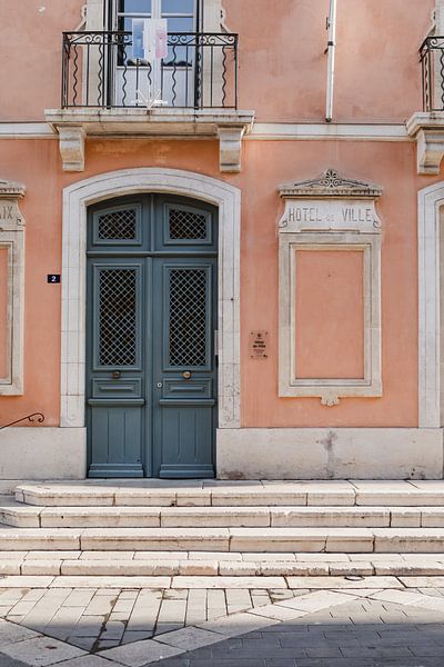 Tür in Saint-Tropez von Amber den Oudsten