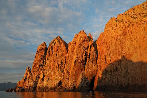 Capo Rosso  bij de Calanches de Piana bij zonsondergang