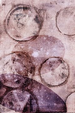 Moderne abstracte organische vormen in aardetinten: paars, beige, bruin van Dina Dankers