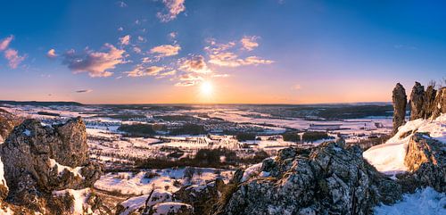 Panoramablick auf die Winterlandschaft