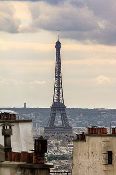 Eiffeltoren uitzicht met schoorstenen