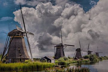 Theme, Mills, Kinderdijk, The Netherlands van Maarten Kost