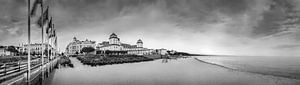 Panorama von Binz auf Rügen in schwarzweiss