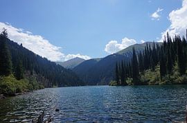 Lake in the mountains of Kazakhstan by Lindy van Oirschot
