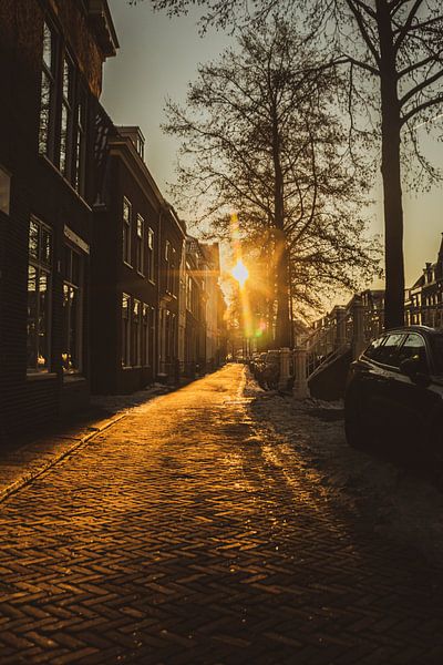 Zonsopgang Delft van Paul Schlüter