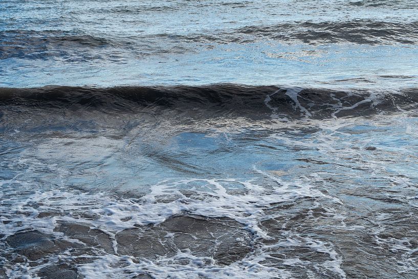 Elegante Formen von Wellen 1 von Adriana Mueller