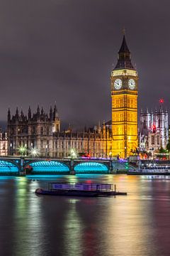 LONDEN Nachtzicht van de Big Ben van Melanie Viola