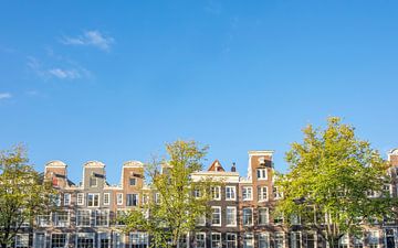 Amsterdam vieilles façades traditionnelles de bâtiments à aux canaux sur Sjoerd van der Wal Photographie