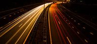 Lijnenspel op de snelweg  von Tess Groote Miniaturansicht