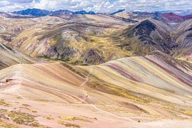 Montagnes arc-en-ciel