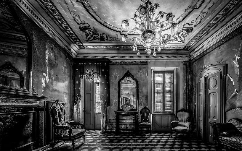 The Healer's Residence by Roy Janssen