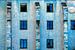 Blaue Version eines schönen Gebäudes in Wissembourg von Hanneke Luit