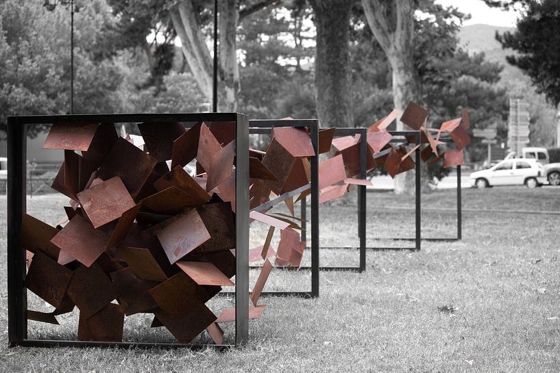 Kunstwerk in Vaison la Romaine. von Pepijn van der Putten