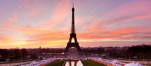 Eiffel Tower at sunrise, Paris,