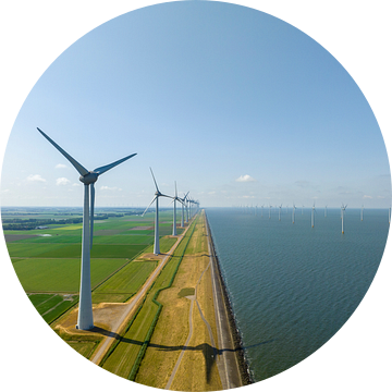 Windturbines op de oever van het IJsselmeer in de lente van Sjoerd van der Wal Fotografie