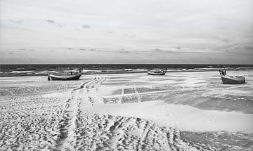 Maanlandschap op het strand - winterse sprookjes in Polen van Jakob Baranowski - Photography - Video - Photoshop
