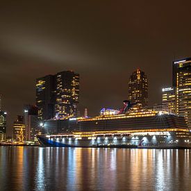 Mardi Gras in Rotterdam by Peter Voogd