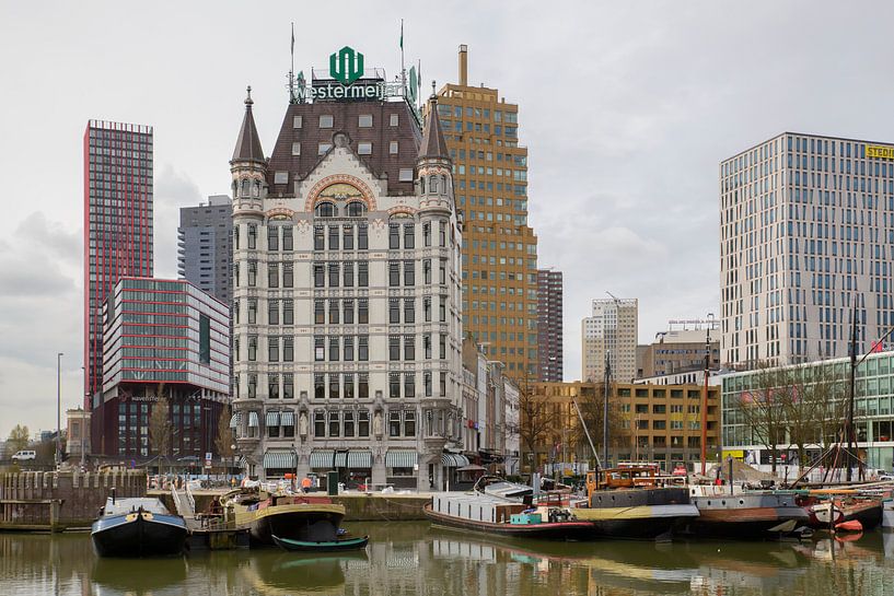 La Maison Blanche et le Vieux Port à Rotterdam. par Don Fonzarelli