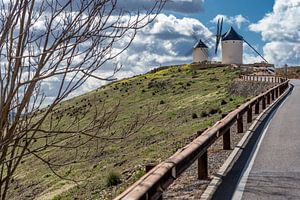 Don Quijote-Windmühlenlandschaft in Spanien. von Carlos Charlez