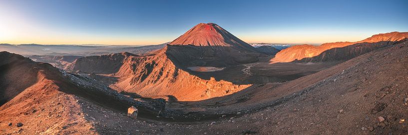 Neuseeland Mount Ngauruhoe Panorama von Jean Claude Castor