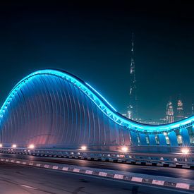 Meydan-Brücke hinter dem Burj Khalifa von Michael van der Burg