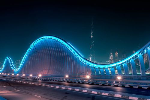 Meydan Bridge Beyond Burj Khalifa van Michael van der Burg