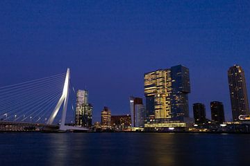 Rotterdam by night van Danique Verweij