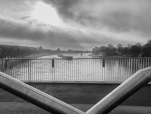 De Hoge Brug in Maastricht von John Kreukniet