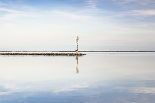 Grevelingenmeer in de wolken