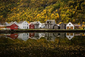 Autumnal splendour in the Old Village by Gerry van Roosmalen