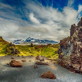 Magical views of Snæfellsjökull by Jack Soffers