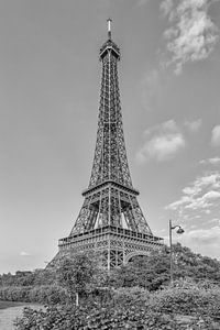 Idyllic Paris view | monochrome
