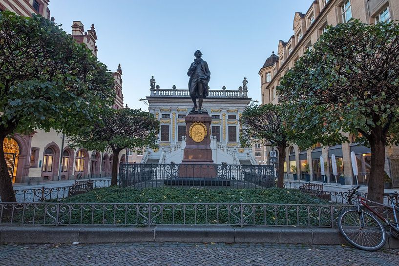 Statue von Johann Wolfgang von Goethe von Sergej Nickel