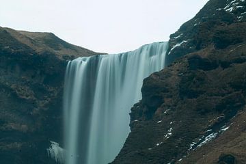 Waterval IJsland van Nicole de Boer