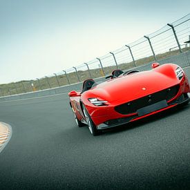 Ferrari Monza SP2 in der Arie Luyendyk-Kurve von Ricardo van de Bor
