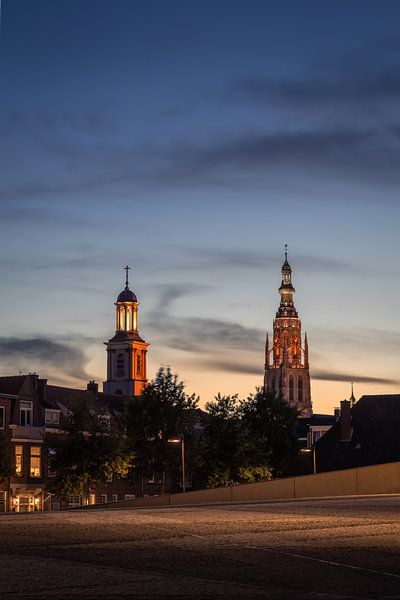 Breda Sonnenuntergang Großes Kirchenzentrum von Andre Gerbens