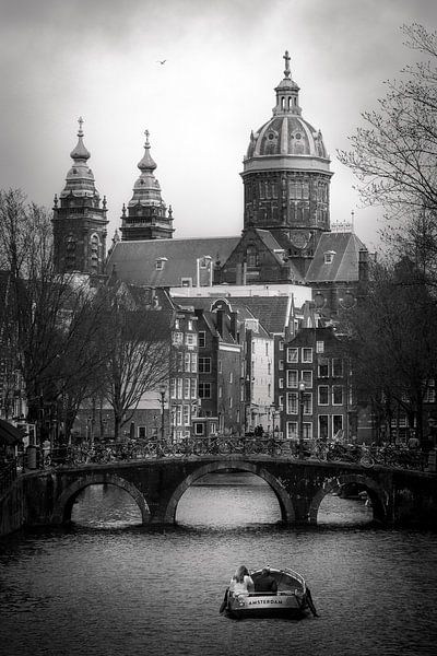 Sint-nicolaas kerk van Iconic Amsterdam