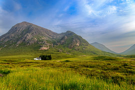 Lagangarbh Hut