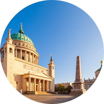 Nikolai-kerk en oud stadhuis in Potsdam van Werner Dieterich