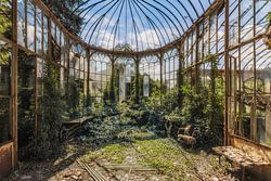 Verfallener Wintergarten (Gartenhaus)