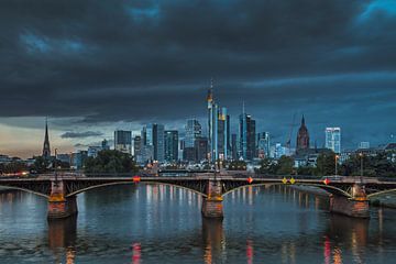 Skyline Francfort-sur-le-Main sur Heiko Lehmann