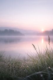 Lever du soleil sur le lac Staffelsee : un moment de calme matinal sur Christina Bauer Photos